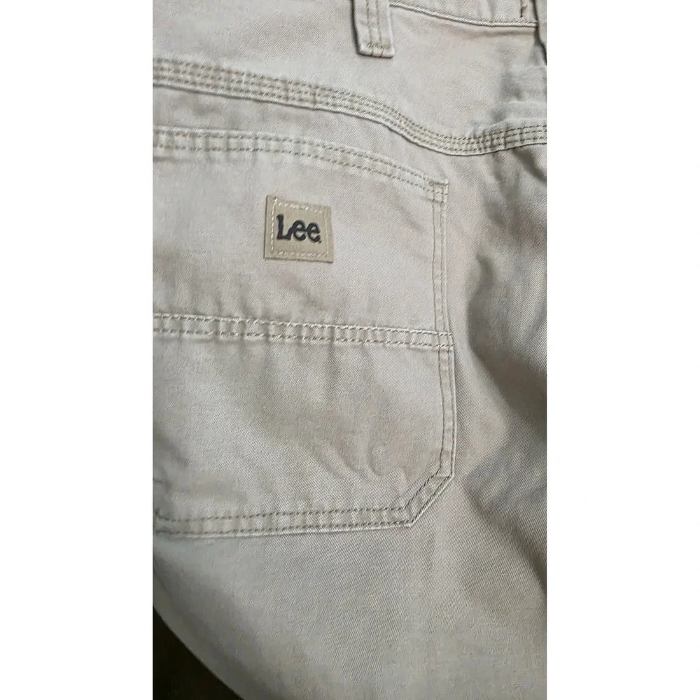Lee Men's Carpenter Pants Loose Fit Straight Leg Khaki Tan 40x30 NWT